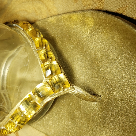 Mossimo Vintage flip flop sandals,womens, gold and gem design, size 7. - Picture 5 of 7